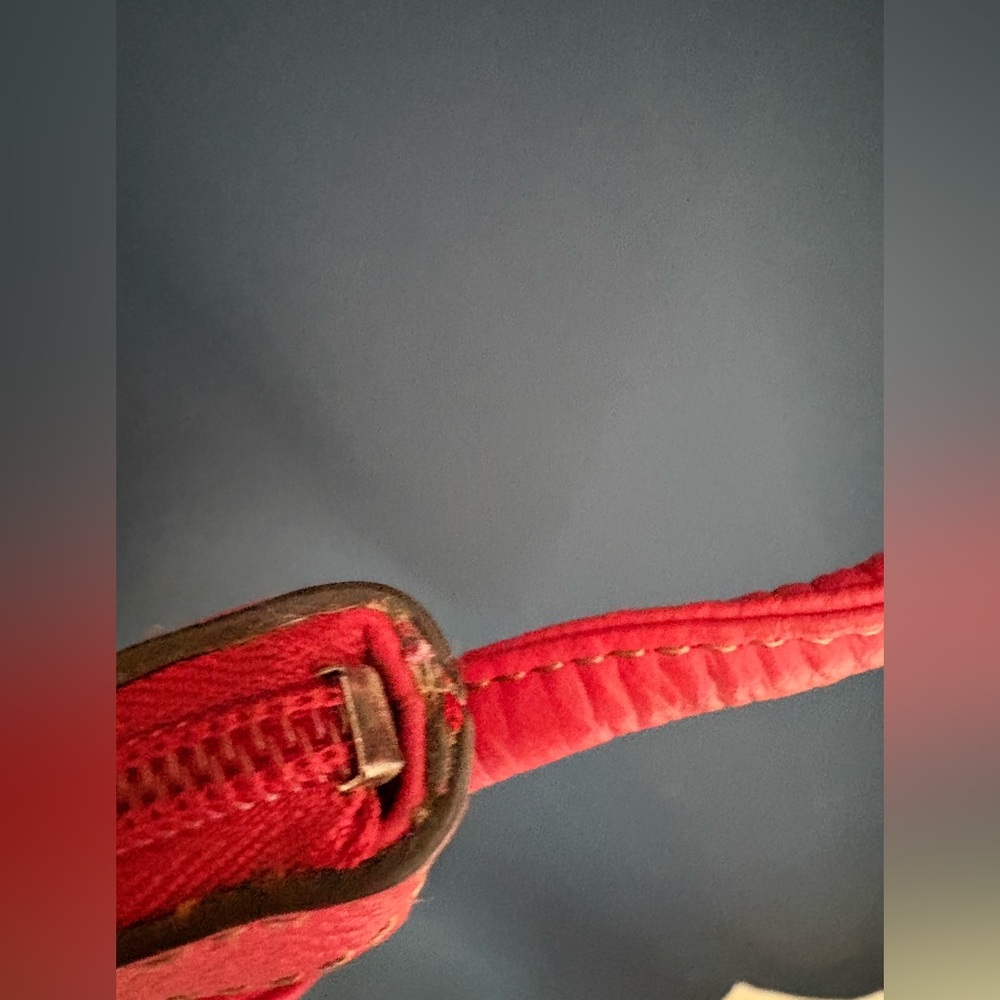 Tignanello Crossbody Bag bright pink - Picture 11 of 12